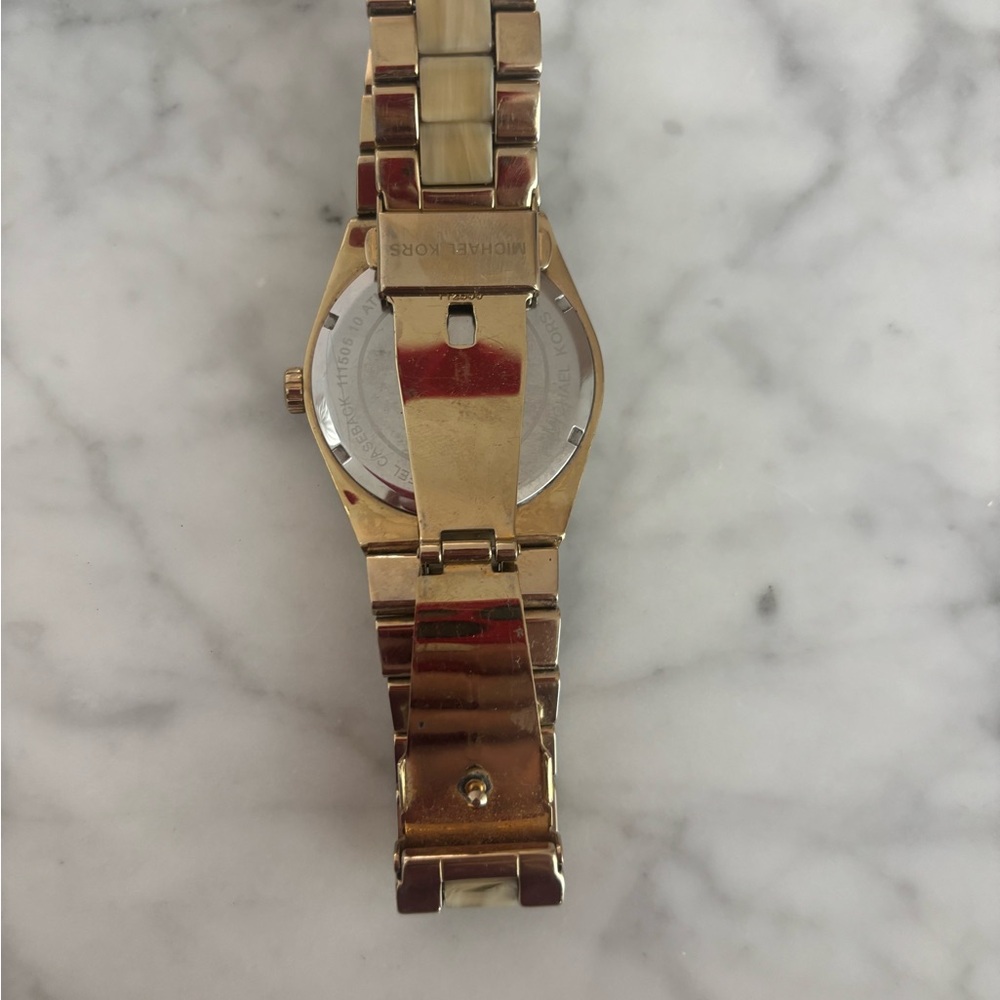 Marc Jacobs Gold Women's Watch